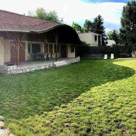 Napoleon House Holiday home *
